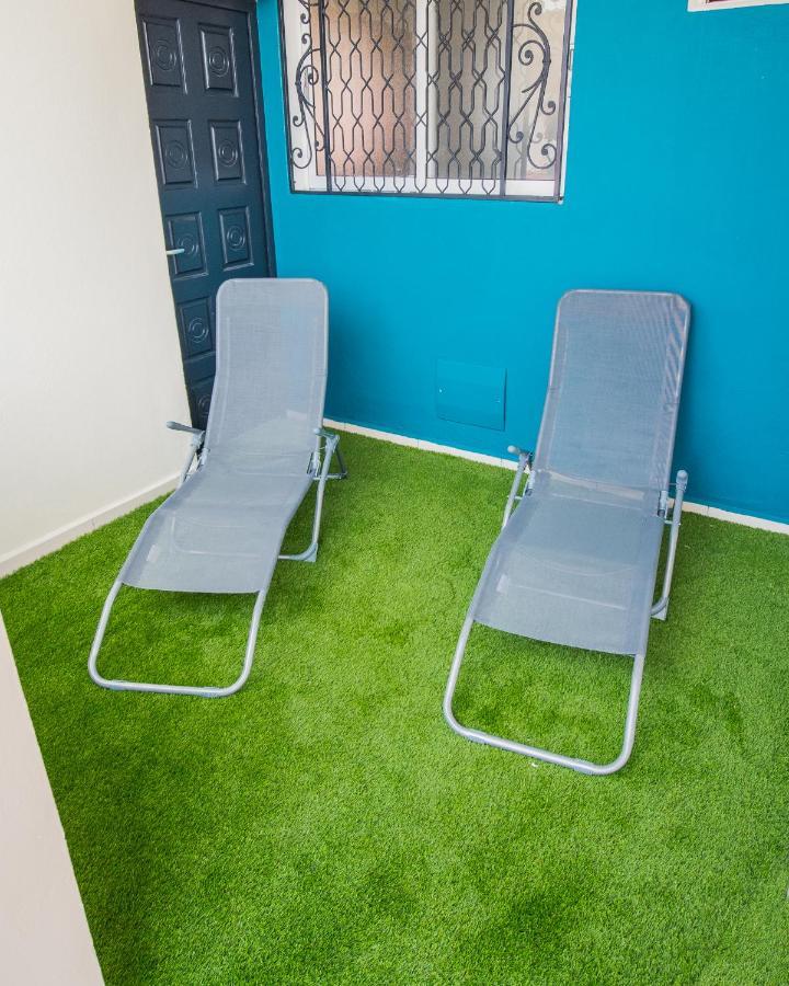 Studio Jacuzzis Et Piscine Au Centre Ville De Port-Louis Eksteriør bilde