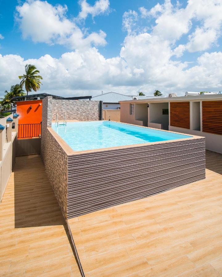 Studio Jacuzzis Et Piscine Au Centre Ville De Port-Louis Eksteriør bilde